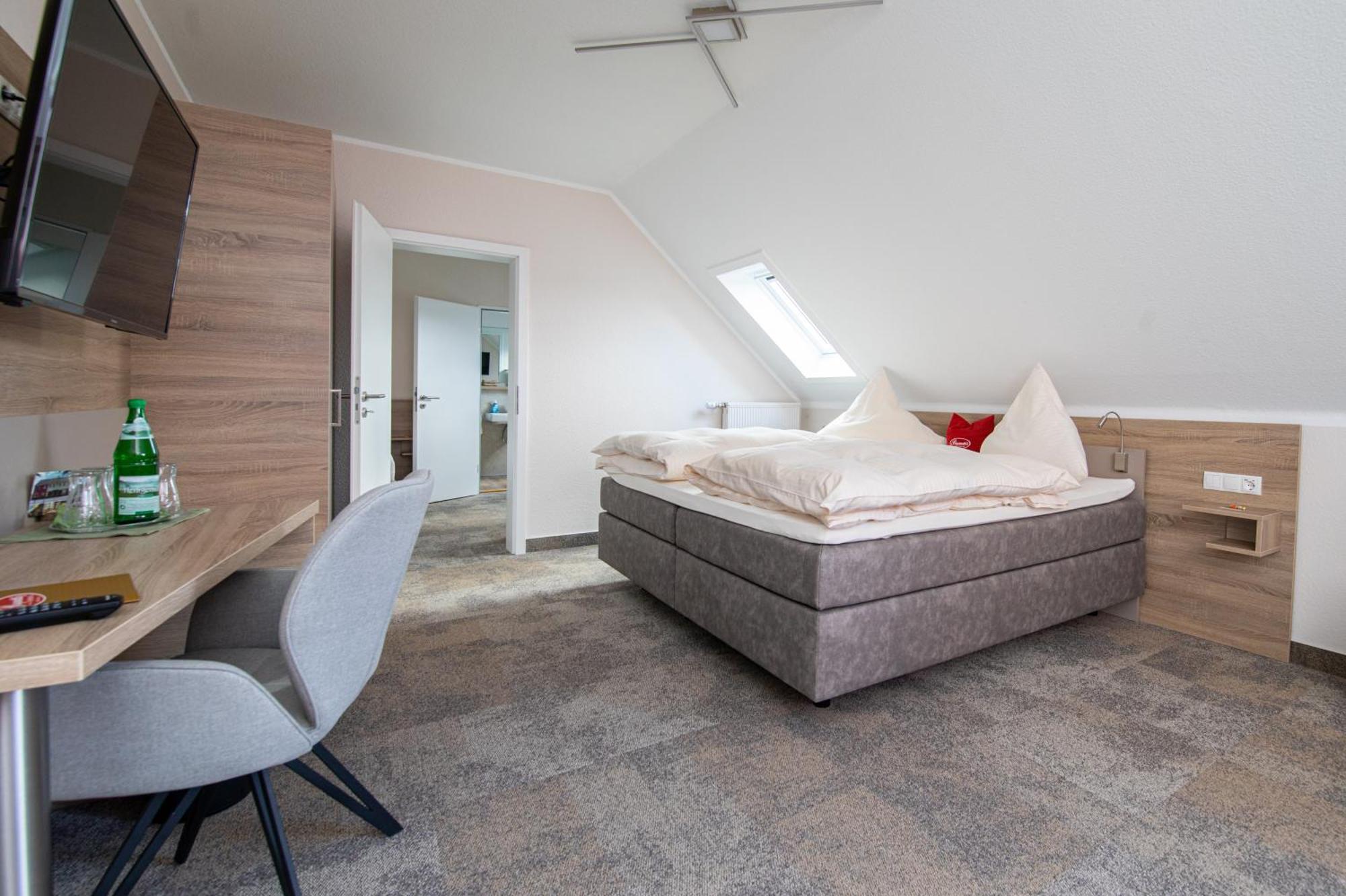 Hotel Landgasthof Zur Erholung 2*